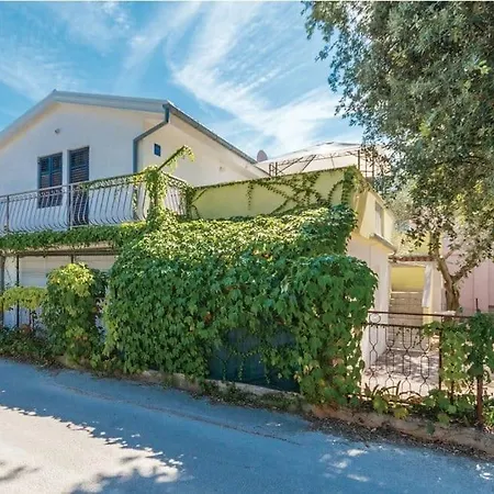 Apartment Andrija