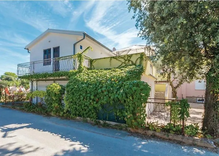 アパート Andrija